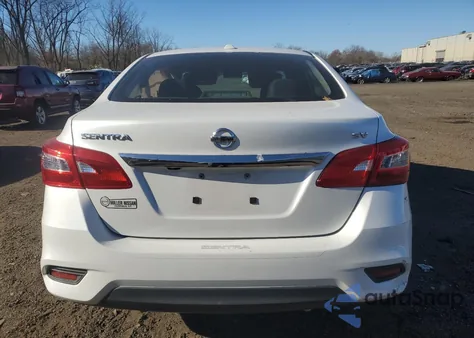 2018 Nissan Sentra S z USA, uszkodzony, nr VIN 3N1AB7AP9JY256909